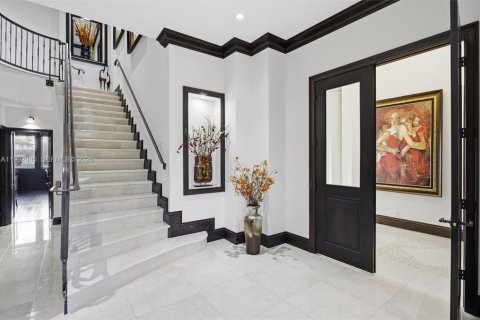 Купить виллу или дом в Корал-Гейблс, Флорида 1 комната, 340.77м2, № 2055367 - фото 20