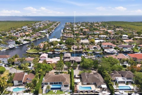 Дом в Корал-Гейблс, Флорида 1 комната, 340.77м2 № 2055367