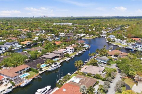 Купить виллу или дом в Корал-Гейблс, Флорида 1 комната, 340.77м2, № 2055367 - фото 6