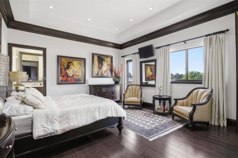 Купить виллу или дом в Корал-Гейблс, Флорида 1 комната, 340.77м2, № 2055367 - фото 24