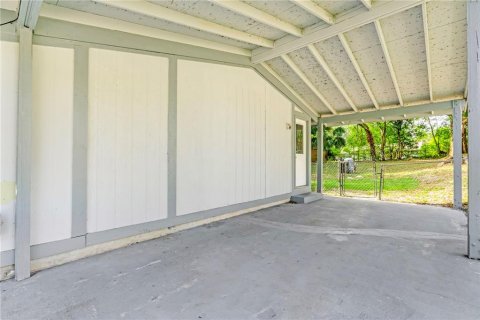 House in DeBary, Florida 2 bedrooms, 74.14 sq.m. № 2101396 - photo 19