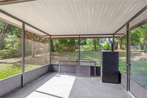 House in DeBary, Florida 2 bedrooms, 74.14 sq.m. № 2101396 - photo 14