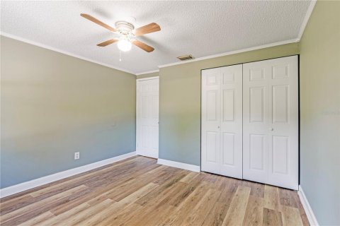 House in DeBary, Florida 2 bedrooms, 74.14 sq.m. № 2101396 - photo 9
