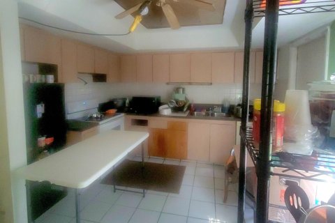 Townhouse in Plantation, Florida 3 bedrooms, 150.87 sq.m. № 2245948 - photo 9