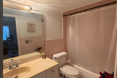 Townhouse in Plantation, Florida 3 bedrooms, 150.87 sq.m. № 2245948 - photo 7