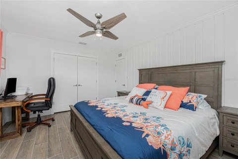 House in Englewood, Florida 3 bedrooms, 150.87 sq.m. № 1900553 - photo 26