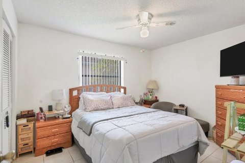 Casa en venta en Bradenton, Florida, 3 dormitorios, 111.11 m2 № 1908736 - foto 15