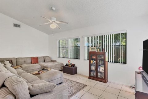 Casa en venta en Bradenton, Florida, 3 dormitorios, 111.11 m2 № 1908736 - foto 14