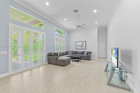Купить виллу или дом в Уэстон, Флорида 4 спальни, 306.39м2, № 1846208 - фото 9