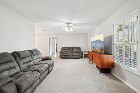 Casa en venta en Longwood, Florida, 3 dormitorios, 148.83 m2 № 1720133 - foto 6