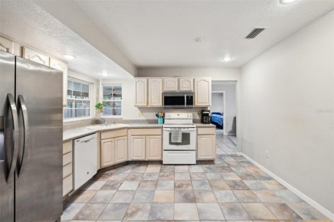Casa en venta en Longwood, Florida, 3 dormitorios, 148.83 m2 № 1720133 - foto 22