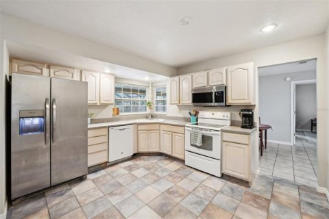 Casa en venta en Longwood, Florida, 3 dormitorios, 148.83 m2 № 1720133 - foto 4