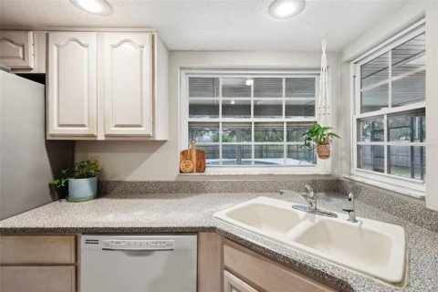 Casa en venta en Longwood, Florida, 3 dormitorios, 148.83 m2 № 1720133 - foto 21