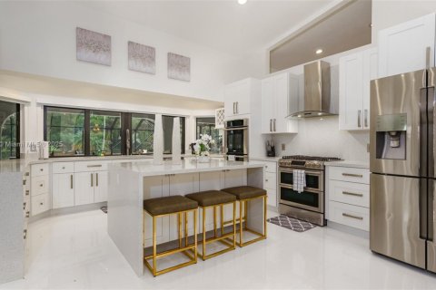 House in Plantation, Florida 7 bedrooms, 350.06 sq.m. № 1951759 - photo 26