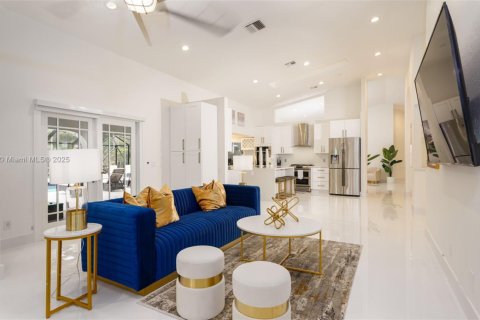 House in Plantation, Florida 7 bedrooms, 350.06 sq.m. № 1951759 - photo 23