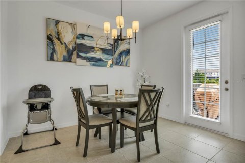 Adosado en alquiler en Davenport, Florida, 3 dormitorios, 150.69 m2 № 1745402 - foto 5