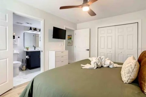 Immobilier commercial à vendre à Kissimmee, Floride: 2 chambres, 94.02 m2 № 1880752 - photo 10
