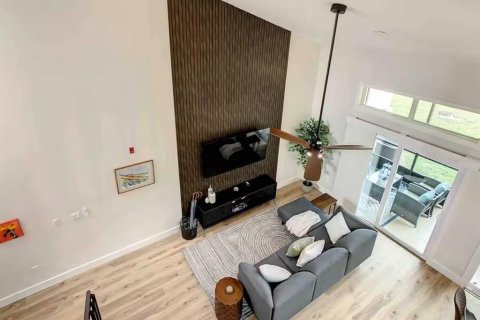 Immobilier commercial à vendre à Kissimmee, Floride: 2 chambres, 94.02 m2 № 1880752 - photo 9