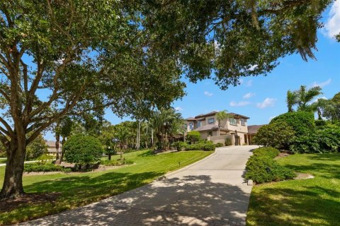 Casa en venta en Tarpon Springs, Florida, 5 dormitorios, 737.92 m2 № 1904925 - foto 5