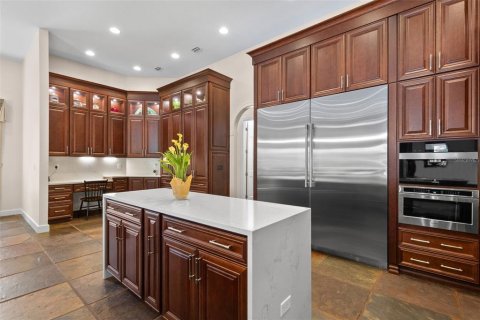 Casa en venta en Tarpon Springs, Florida, 5 dormitorios, 737.92 m2 № 1904925 - foto 22