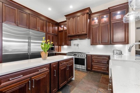 Casa en venta en Tarpon Springs, Florida, 5 dormitorios, 737.92 m2 № 1904925 - foto 23