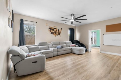Casa en venta en Riverview, Florida, 5 dormitorios, 226.96 m2 № 2222046 - foto 10