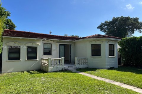 Casa en venta en Miami Beach, Florida, 4 dormitorios, 258.55 m2 № 1992245 - foto 5