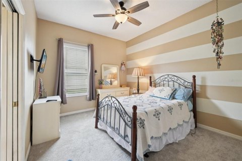 House in Winter Springs, Florida 4 bedrooms, 235.32 sq.m. № 1901854 - photo 19