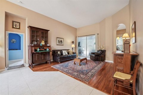 House in Winter Springs, Florida 4 bedrooms, 235.32 sq.m. № 1901854 - photo 6