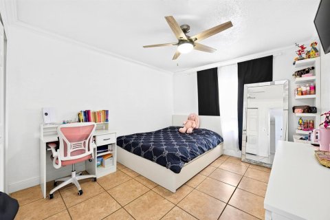 Condo in Orlando, Florida, 2 bedrooms № 2225147 - photo 15