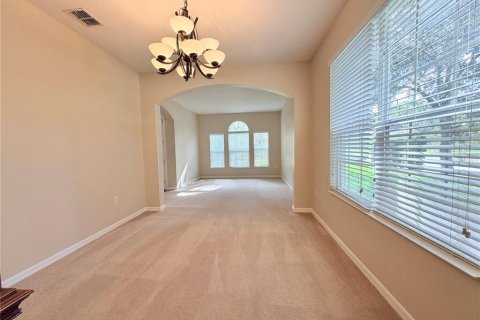 Villa ou maison à vendre à Apopka, Floride: 5 chambres, 328.13 m2 № 2416421 - photo 7