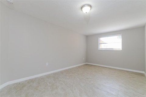 House in Sarasota, Florida 3 bedrooms, 144.09 sq.m. № 1823246 - photo 12