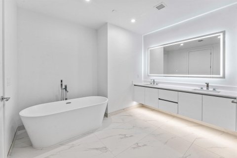 Купить кондоминиум в Лейк-Парк, Флорида 6 комнат, 139.82м2, № 2084796 - фото 23