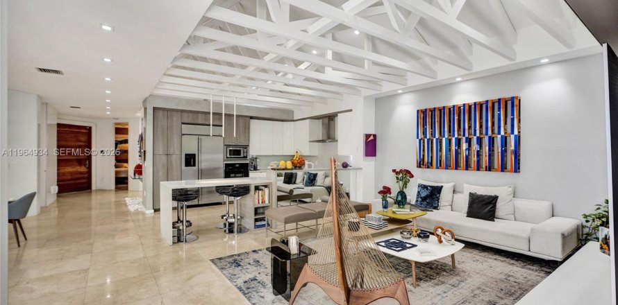 Casa en Miami, Florida 4 dormitorios № 2029575