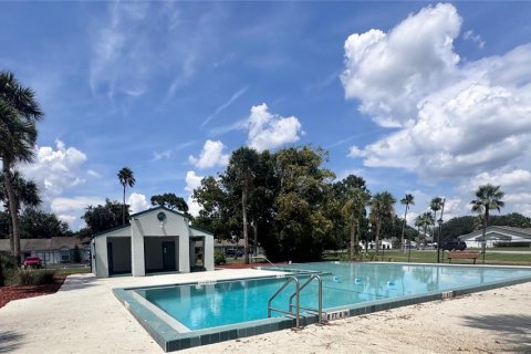 House in Kissimmee, Florida 3 bedrooms, 98.1 sq.m. № 1854335 - photo 2