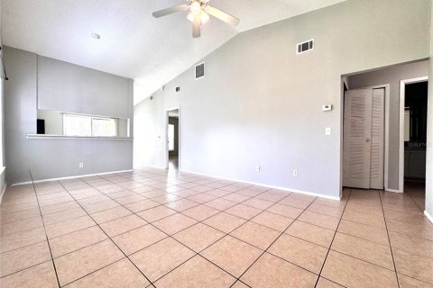 House in Kissimmee, Florida 3 bedrooms, 98.1 sq.m. № 1854335 - photo 4
