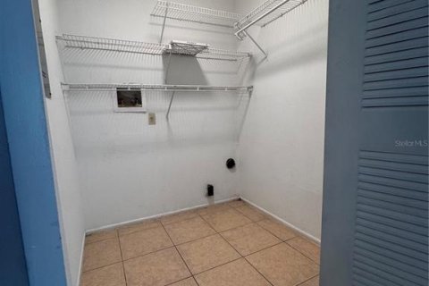 House in Kissimmee, Florida 3 bedrooms, 98.1 sq.m. № 1854335 - photo 8