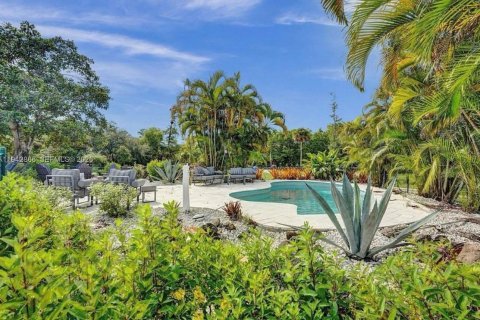 Casa en venta en Wellington, Florida, 5 dormitorios, 316.43 m2 № 2000986 - foto 15