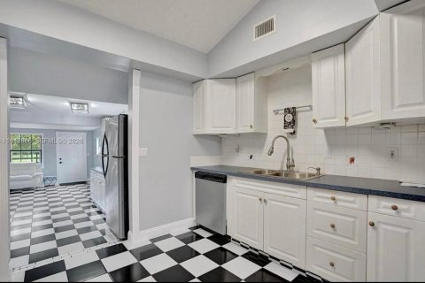 Casa en venta en Wellington, Florida, 5 dormitorios, 316.43 m2 № 2000986 - foto 23