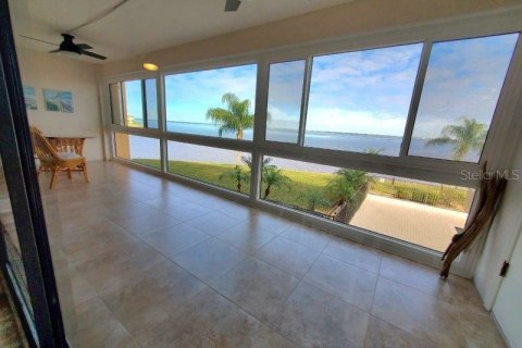 Condo in Punta Gorda, Florida, 2 bedrooms  № 1006237 - photo 16