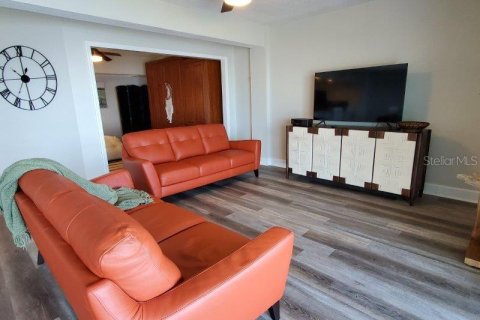 Condo in Punta Gorda, Florida, 2 bedrooms  № 1006237 - photo 14