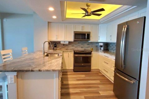 Condo in Punta Gorda, Florida, 2 bedrooms  № 1006237 - photo 8