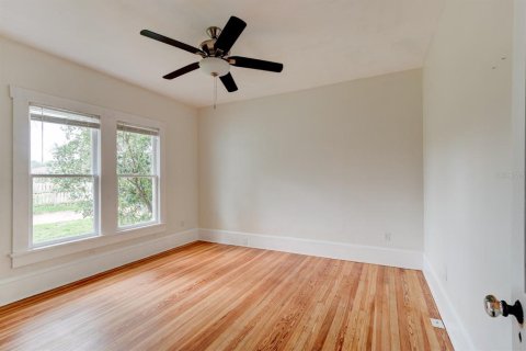Casa en venta en New Smyrna Beach, Florida, 3 dormitorios, 111.48 m2 № 1565046 - foto 10