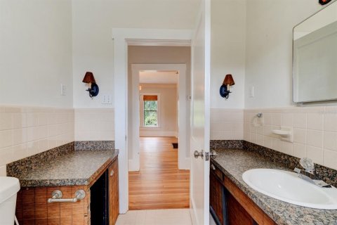 Casa en venta en New Smyrna Beach, Florida, 3 dormitorios, 111.48 m2 № 1565046 - foto 13
