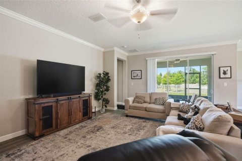 Villa ou maison à vendre à Land O' Lakes, Floride: 2 chambres, 182.83 m2 № 2227064 - photo 5