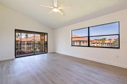 Copropriété à vendre à Clearwater, Floride: 2 chambres, 95.69 m2 № 1844594 - photo 11