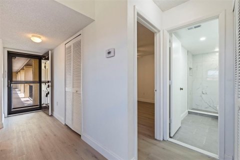 Copropriété à vendre à Clearwater, Floride: 2 chambres, 95.69 m2 № 1844594 - photo 24