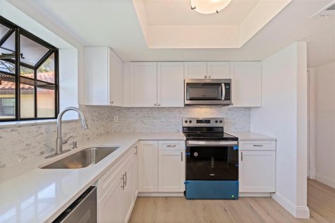 Copropriété à vendre à Clearwater, Floride: 2 chambres, 95.69 m2 № 1844594 - photo 5