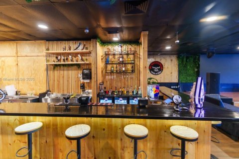 Immobilier commercial à vendre à Kissimmee, Floride № 1944553 - photo 17