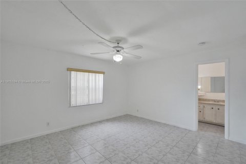 Condominio en venta en Plantation, Florida, 2 dormitorios, 100.33 m2 № 1966720 - foto 29